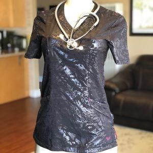 Smitten scrubs top black glossy texture size xxs